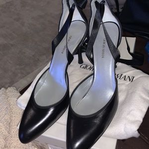 Giorgio Armani women lace up black heels 39 1/2